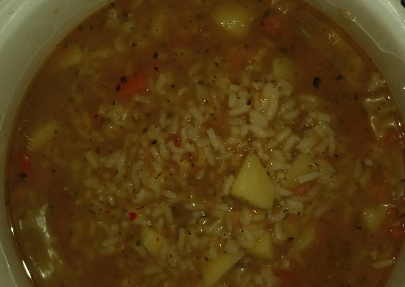 Sopa de arroz con verduras