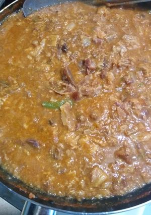 Una foto de Chicharrón prensado en salsa