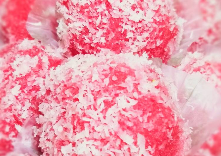 Recipe of Quick Coconut Beet Ladoo