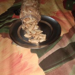 A picture of Namak pare.