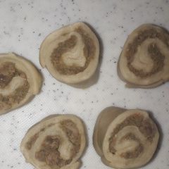 A picture of Meat roll.