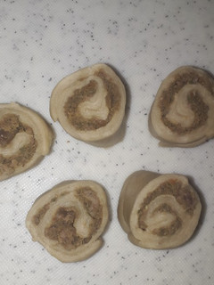 A picture of Meat roll.