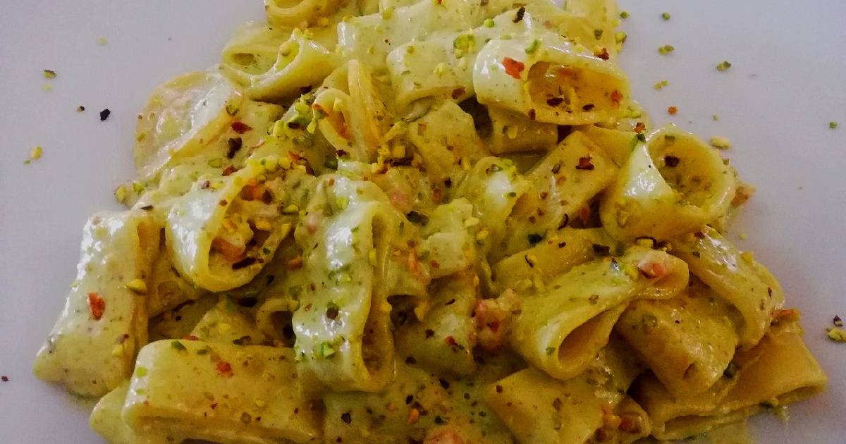 Ricetta Calamarata con Crema di Zucchine, Pancetta Affumicata e