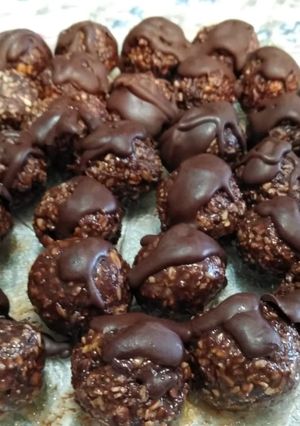 Una foto de Trufas avena y chocolate