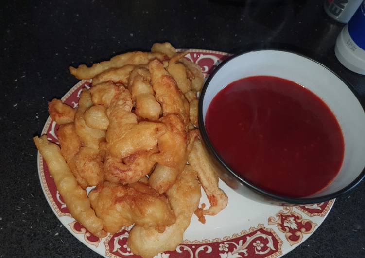 Homemade crispy chicken with sweet sour sauce 👌
