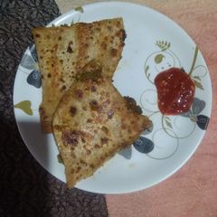A picture of Masala roti.