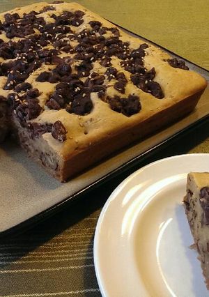 A picture of Sweet Rice Flour and Red Bean Paste Cake.