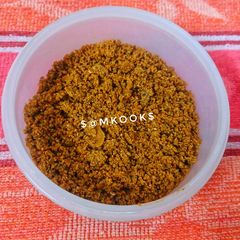 A picture of Curry Leaves Chutney.