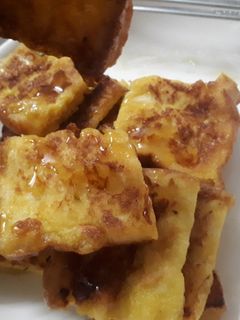 Hình của món French Toast - Sandwich bữa sáng kiểu Pháp.