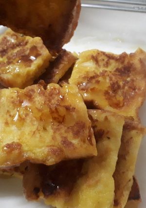 Hình của món French Toast - Sandwich bữa sáng kiểu Pháp.