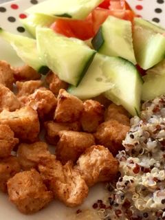 Foto de Tofu no forno com quinoa