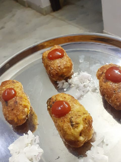 पोहा आलू के कटलेट (poha aloo cutlet recipe in hindi) रेसिपी मुख्य फोटो