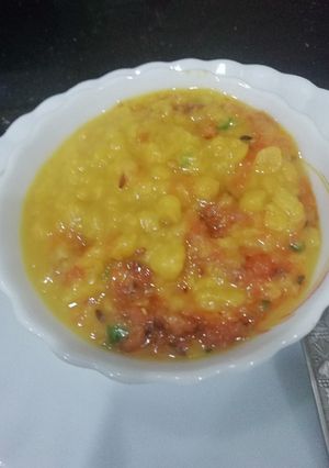 A picture of Chana dal tadka.
