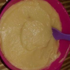 Baby food (mashed potatoes with Milk A picture of Baby food (mashed potatoes with Milk.