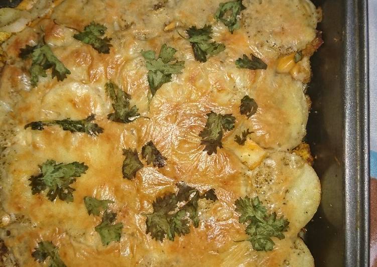 Potatoes baked with Chicken mince