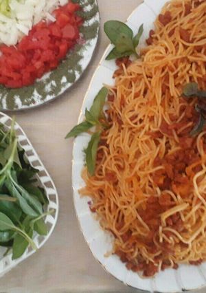 عکسی از دستور ماکارونی با سالاد شیراری و ریحان