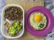 Gambar salad daun basil
