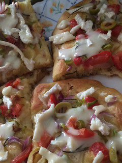 صورة لوصفة خبز الدقيق باكليل الجبل (خبز الفوكاشيا الايطالي) 🥖🍞💕