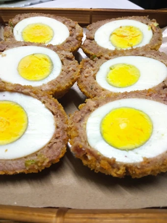 Langkah Gampang Menyiapkan Resep  Scotch Egg yang Enak Banget, Bikin Ketagihan
