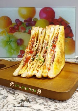 Foto resep Roti John by @yackikuka