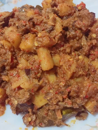 Langkah Gampang Menyiapkan Resep Kentang Sambal Goreng Ati yang Lezat Sekali Anti Ribet, Lezat