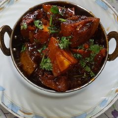 A picture of Vidarbha Nagpuri style lagnachi pang titla special gud methi amba.