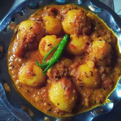 Dum aloo A picture of Dum aloo.