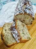 Budín de plátano y manzana con semillas y frutos secos