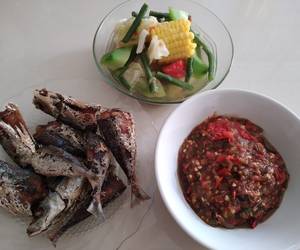 Ini Caranya Menu harian  sayur asem ikan dencis goreng dan sambal belacan Enak dan Sehat Ini Caranya Menu harian  sayur asem ikan dencis goreng dan sambal belacan Enak dan Sehat