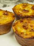 Mini-quiches de camarão com milho