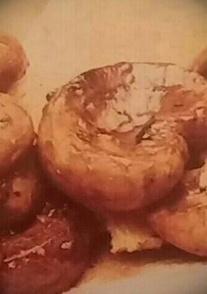 Una foto de 488. Riñones a la plancha picantones