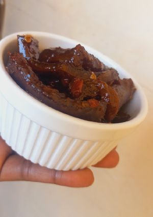 Peppered pomo ainihin hoton girkin