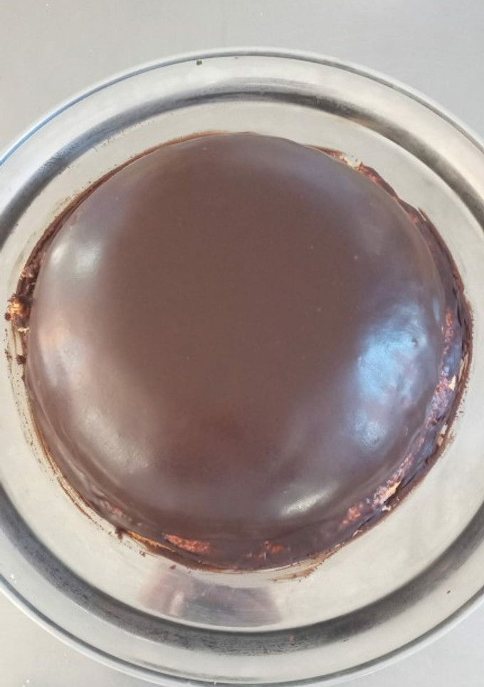 Una foto de Bombón de chocolate y frutillas