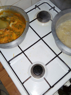 A picture of Spaghetti with peas stew.