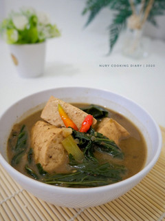 Foto resep Sayur Brongkos Tahu & Sawi