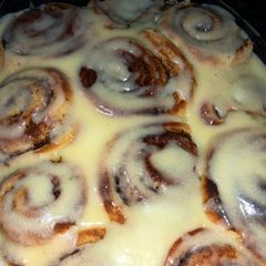 A picture of Cinnabon cake.