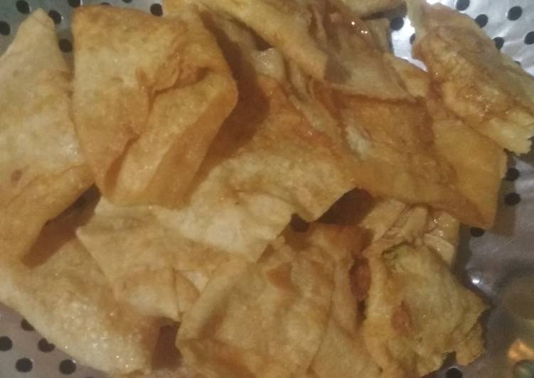 Cara Gampang mengolah Pangsit goreng isi tahu ayam Anti Gagal