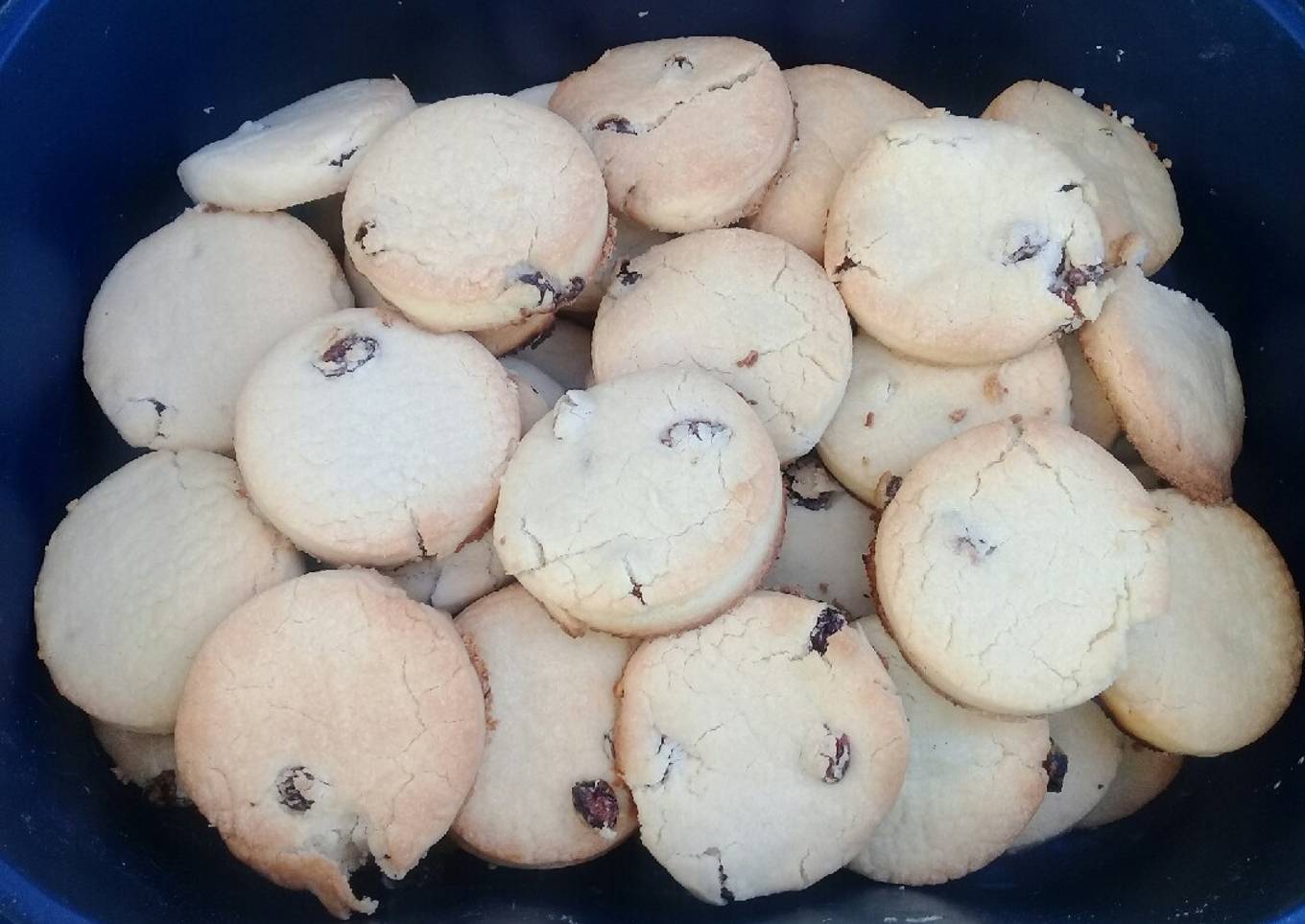 Easiest Way to Make Perfect Easy cookies with raisins