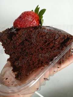 Una foto de Torta húmeda de chocolate