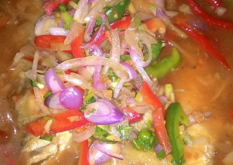 Langkah Mudah untuk Memasak Ikan asam manis ala none Tanah Karo + sambal Thai yang bikin betah