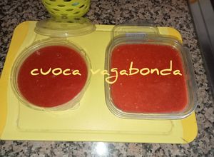 Foto di Passata di Pomodoro Fresco da Congelare
