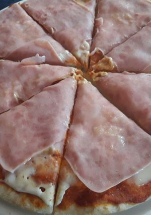 Una foto de Pizza