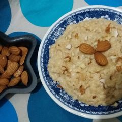 A picture of Doodh ki seviyan (کجلے) Milk vermicelli.