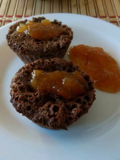 Una foto de Queque de chocolate sin harina ultra rápido