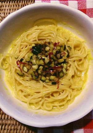 Foto di Carbonara vegetariana alle zucchine