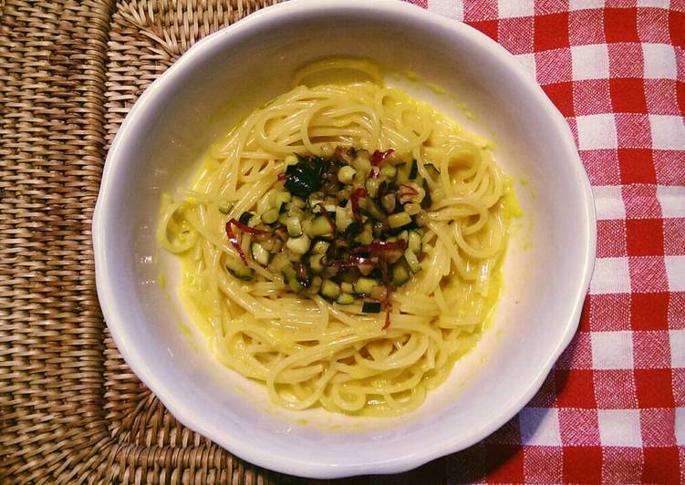 Carbonara vegetariana alle zucchine