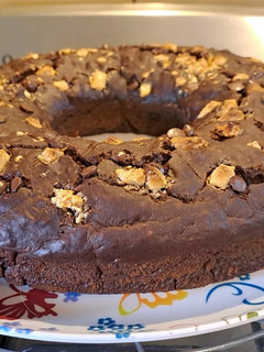 Una foto de Torta de chocolate y semillas sin huevos y sin azúcar