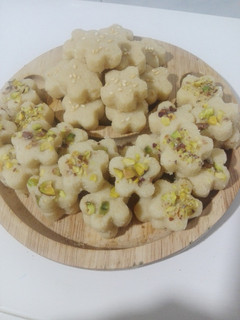 عکسی از دستور شیرینی بهشتی قالبی