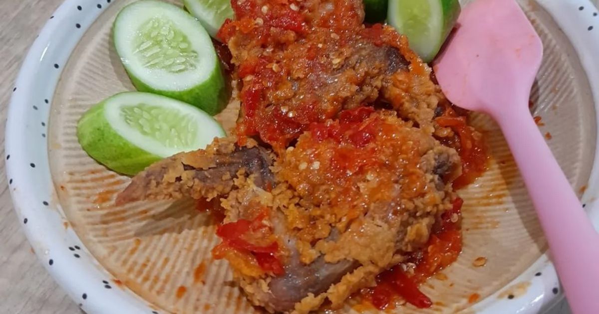 Sambal ayam geprek Paling Gurih