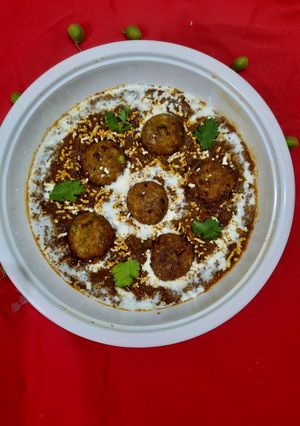 પાલક પનીર ભૂરજી વીથ કોફતા(રાઇસ,ગ્રીન પીસ કોફતા) રેસીપી મુખ્ય ફોટો